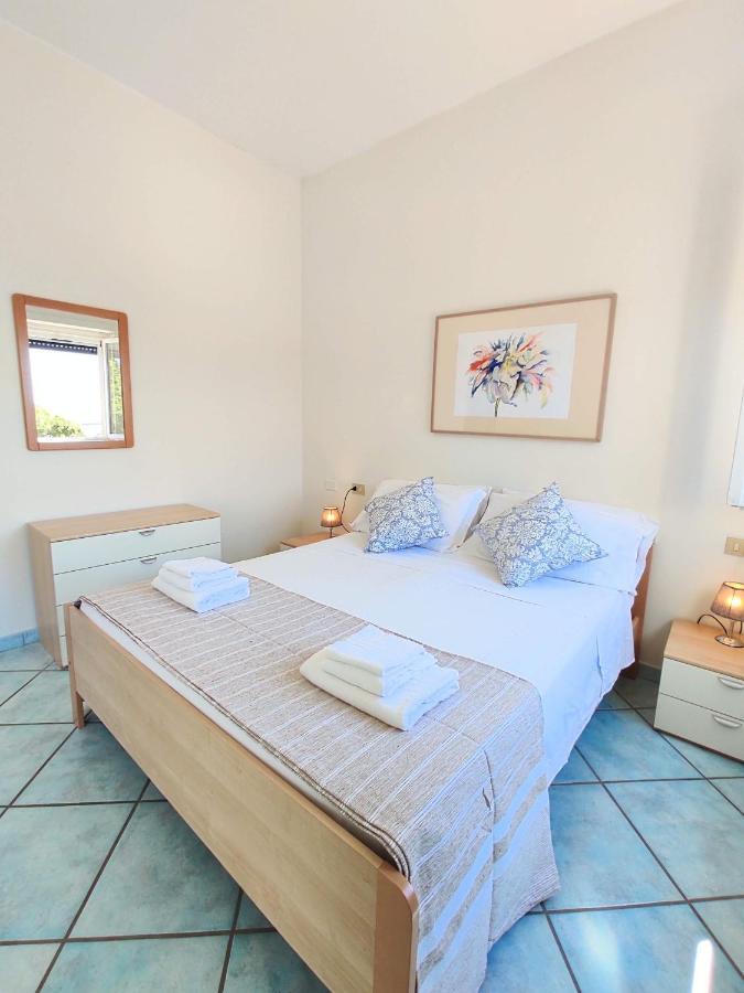 Reale Apartments Терачина Екстериор снимка