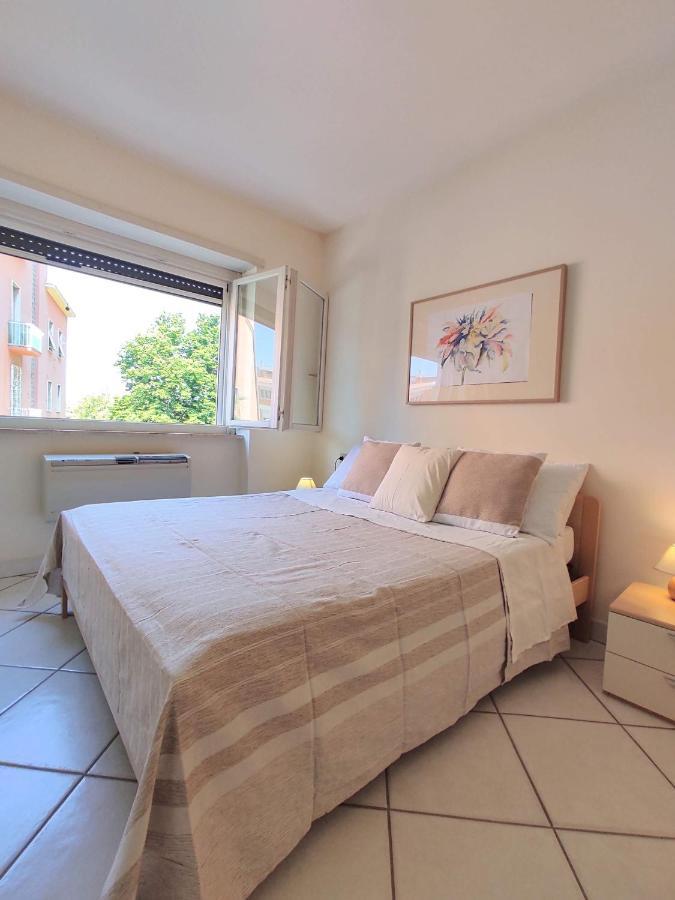 Reale Apartments Терачина Екстериор снимка