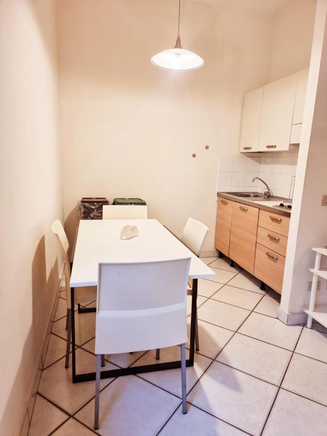 Reale Apartments Терачина Екстериор снимка