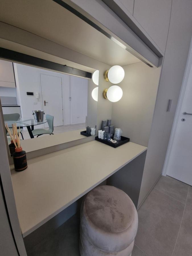 Reale Apartments Терачина Екстериор снимка